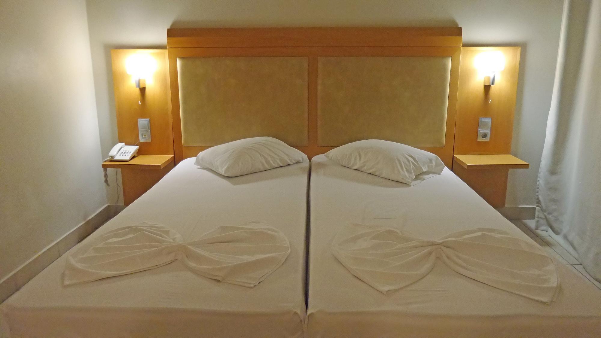 Saint Constantine Hotel Kosz Kültér fotó
