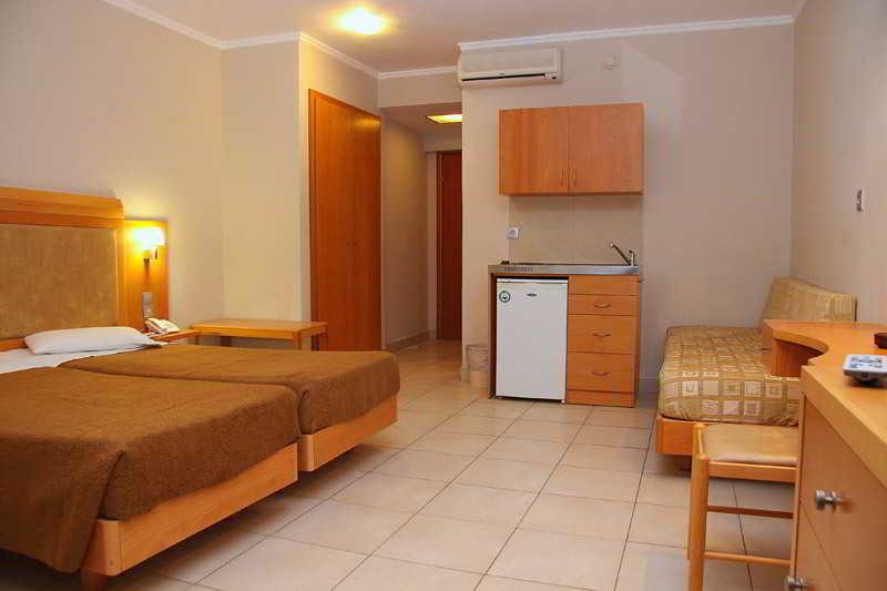 Saint Constantine Hotel Kosz Kültér fotó
